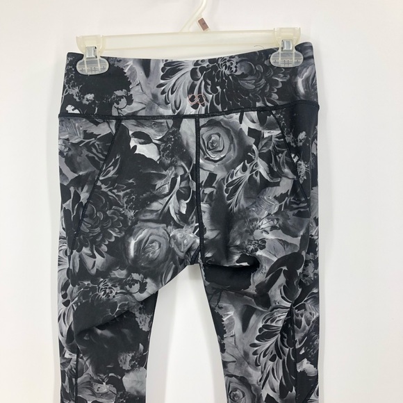 Calia by Carrie Underwood Leggings Dark & Stormy Leggings Size Small - Picture 8 of 9